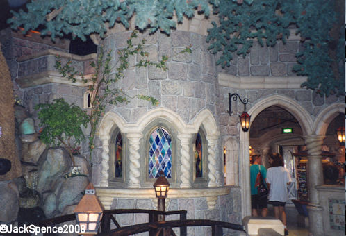 Disneyland Paris Fantasyland Seven Dwarf's cottage 