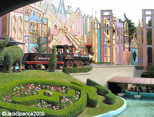 Disneyland Paris it's a small world 