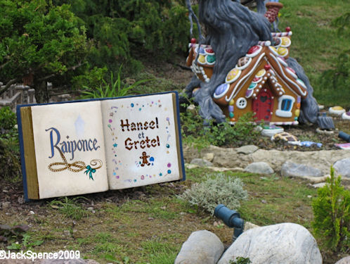 Disneyland Paris Fantasyland Land of the Fairytales Hansel and Gretel