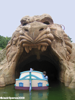 Disneyland Paris Fantasyland Land of the Fairytales Aladdin's Cave of Wonders