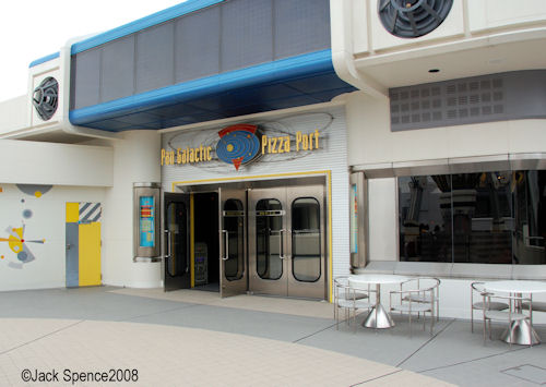 Pan Galatic Pizza Port Tokyo Disneyland