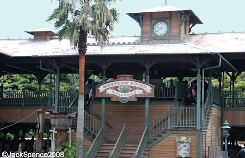 Western River Railroad Tokyo Disneyland