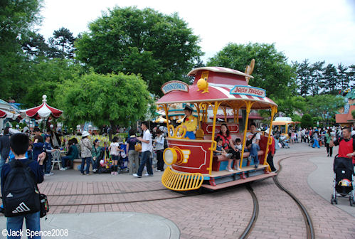 Jolly Trolley Tokyo Disneyland