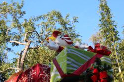 Mickey's Jingle Jungle Parade Animal Kingdom
