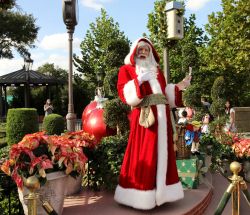 Pere Noel Epcot Holiday Storytellers